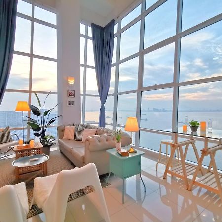 Maritime Suites Holiday Rental George Town Buitenkant foto