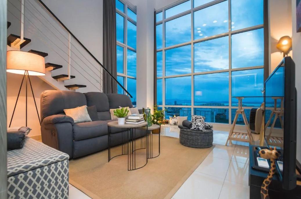 Maritime Suites Holiday Rental George Town Buitenkant foto