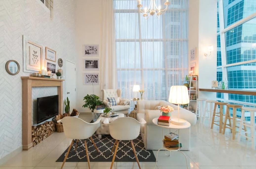 Maritime Suites Holiday Rental George Town Buitenkant foto